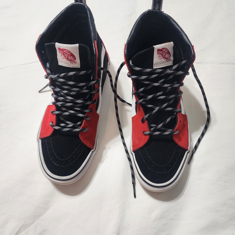 Vans Women Red and Black High-Top Sneakers